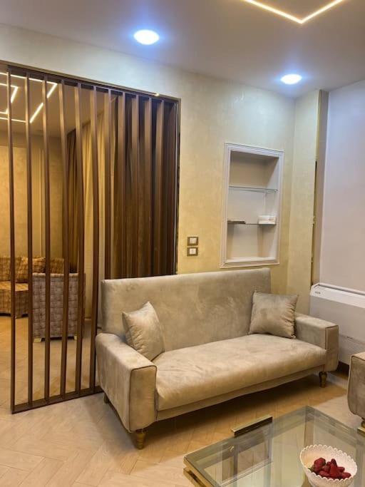 Apartment Urban Elegance @ Maadino6