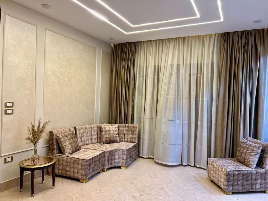 Apartment Urban Elegance @ Maadino6 *