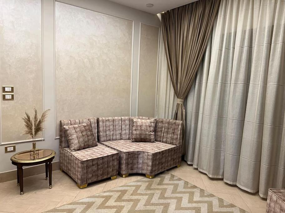 Apartment Urban Elegance @ Maadino6