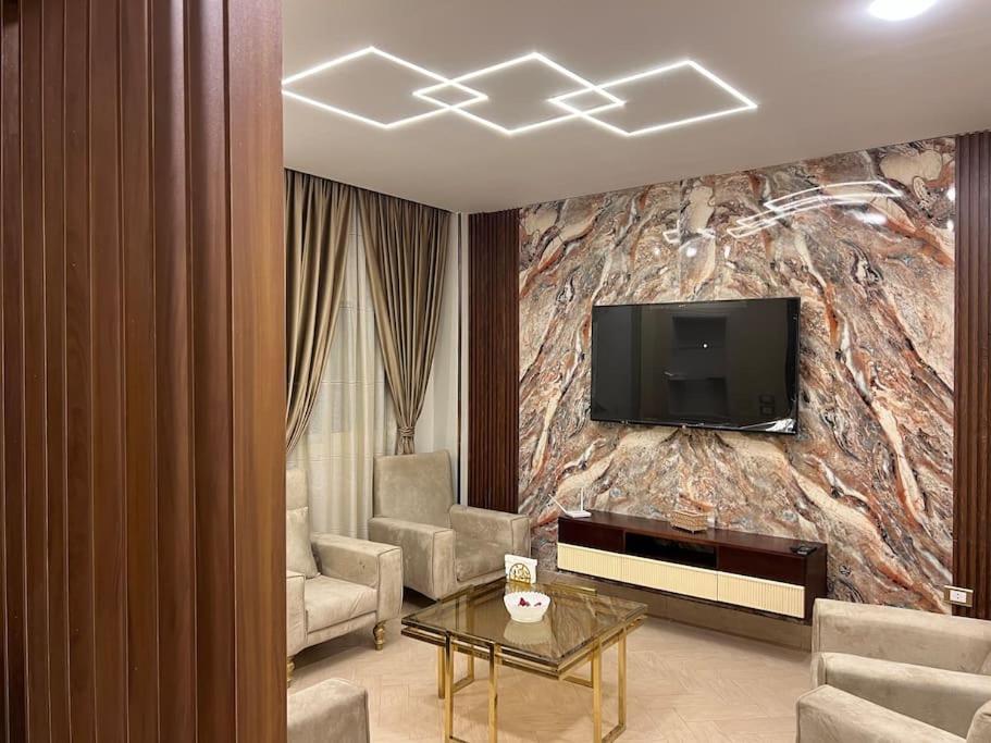Urban Elegance @ Maadino6 Apartment Cairo
